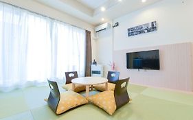 Momo Premium 602